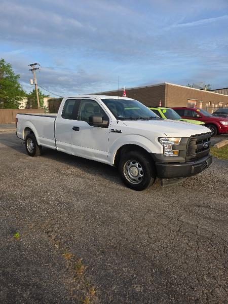 Ford F-150 XL SuperCab 6.5-ft. Bed 2WD 2017