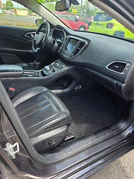 Chrysler 200 Limited 2017