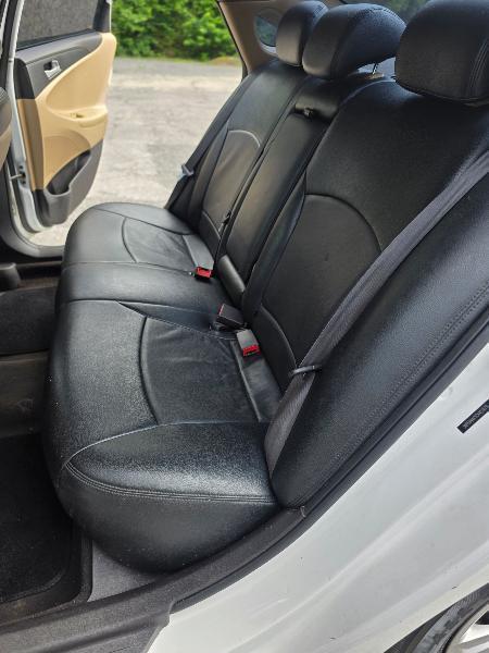 Hyundai Sonata GLS Manual 2012