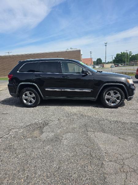 Jeep Grand Cherokee Laredo 2WD 2012