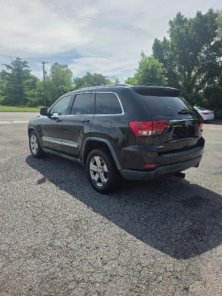 Jeep Grand Cherokee Laredo 2WD 2012