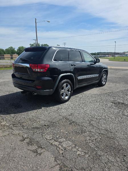 Jeep Grand Cherokee Laredo 2WD 2012
