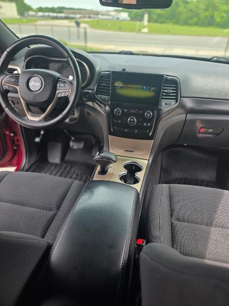 Jeep Grand Cherokee Laredo 4WD 2014