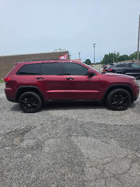 Jeep Grand Cherokee Laredo 4WD 2014