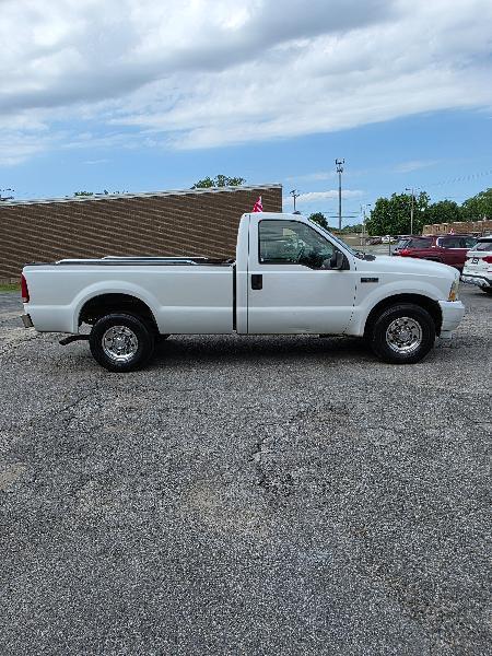 Ford F-250 SD XL 2WD 2004