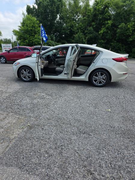 Hyundai Elantra Limited 2017