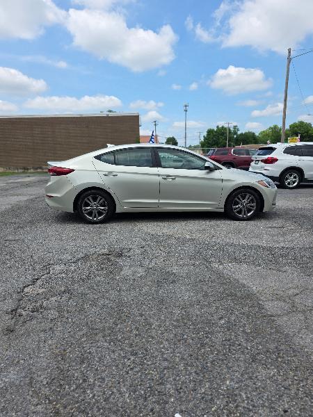 Hyundai Elantra Limited 2017