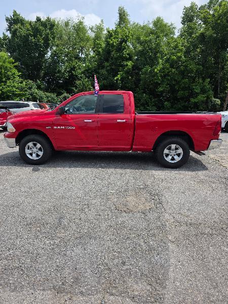 RAM 1500 SLT Quad Cab 4WD 2011