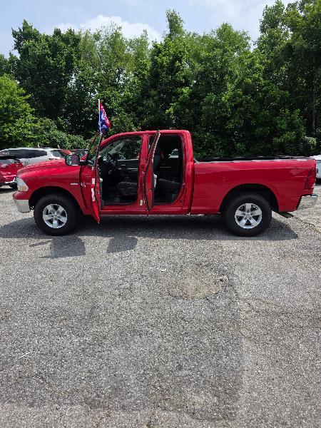 RAM 1500 SLT Quad Cab 4WD 2011