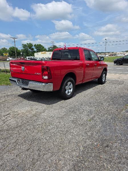 RAM 1500 SLT Quad Cab 4WD 2011