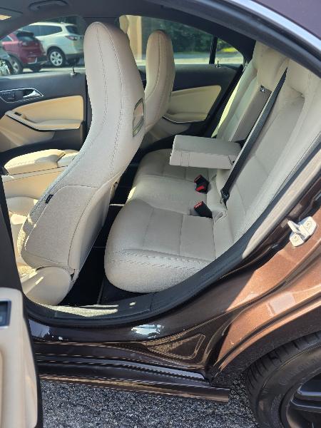 Mercedes-Benz CLA-Class CLA250 2015
