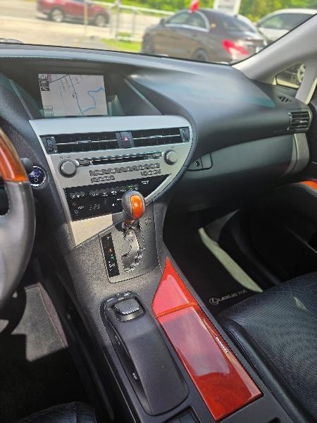 Lexus RX 450h FWD 2012