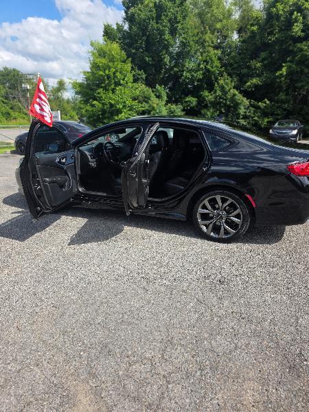 Chrysler 200 S 2015