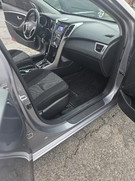 Hyundai Elantra GT A/T 2013