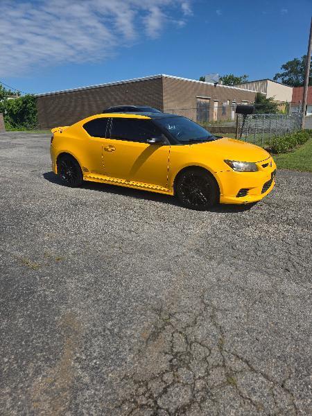Scion tC 2dr HB Auto Release Series 7.0 (Natl) 2012