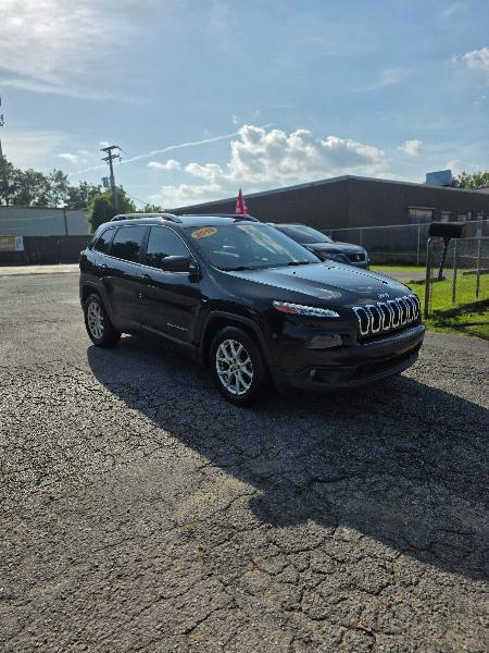 Jeep Cherokee Latitude FWD 2015