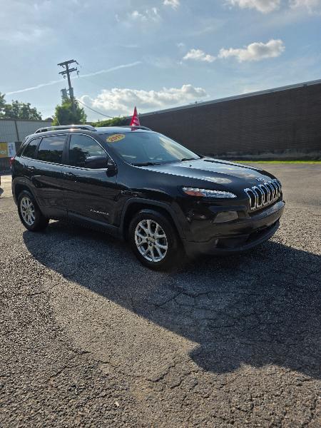Jeep Cherokee Latitude FWD 2015