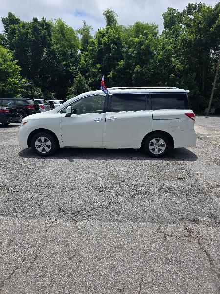 Nissan Quest S 2016