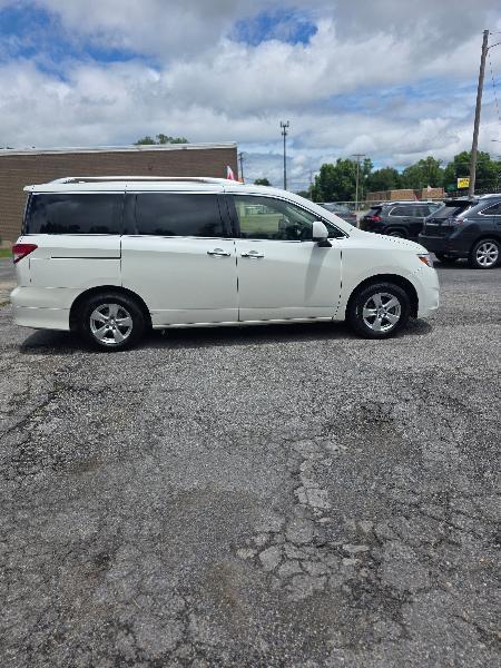 Nissan Quest S 2016