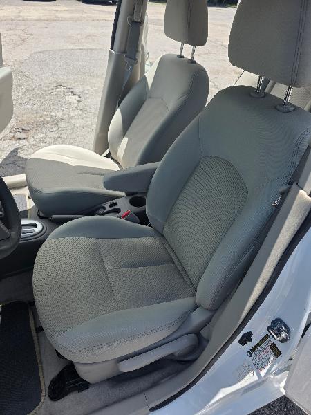 Nissan Versa 1.6 S 5M 2015
