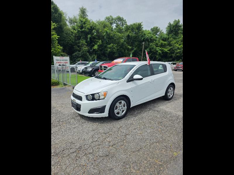 Chevrolet Sonic LS Auto 5-Door 2016