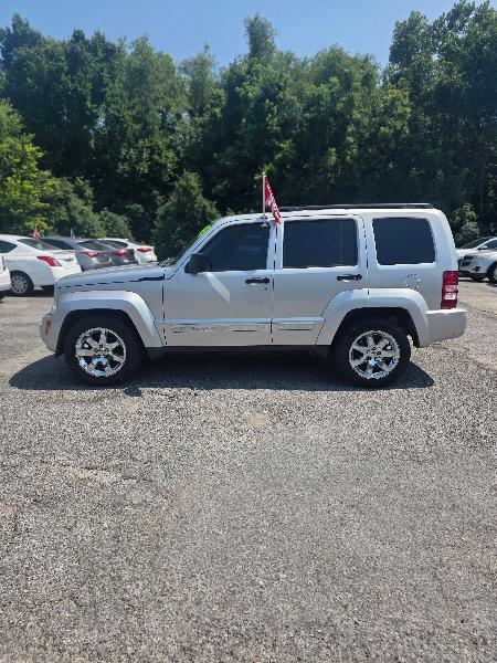 2012 Jeep Liberty Sport's photo