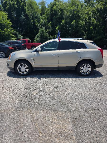 Cadillac SRX Luxury Collection 2011