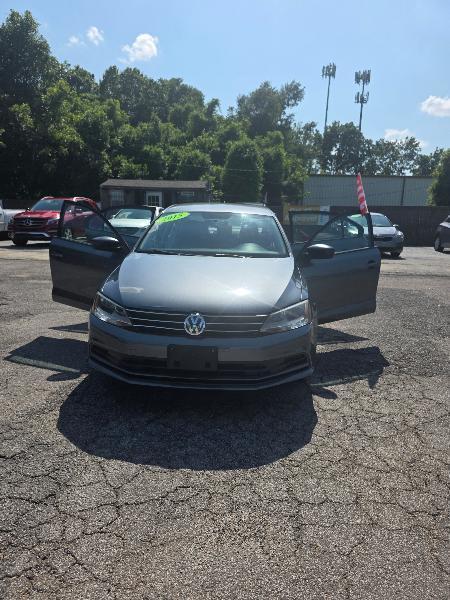 Volkswagen Jetta SE 6A 2015