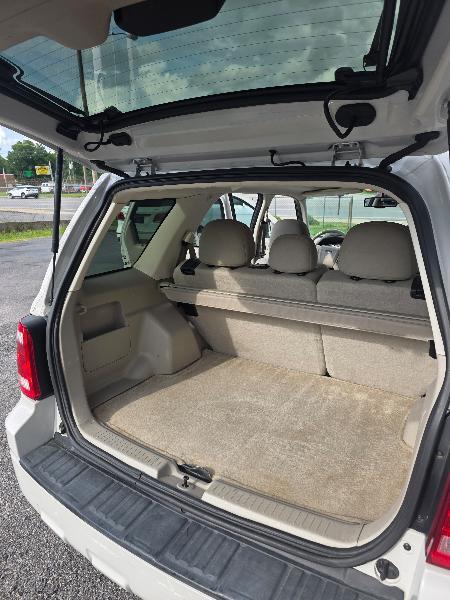Ford Escape XLT FWD 2011