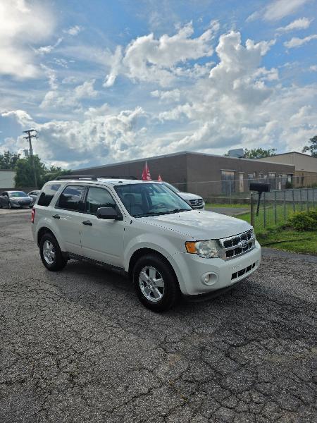 Ford Escape XLT FWD 2011