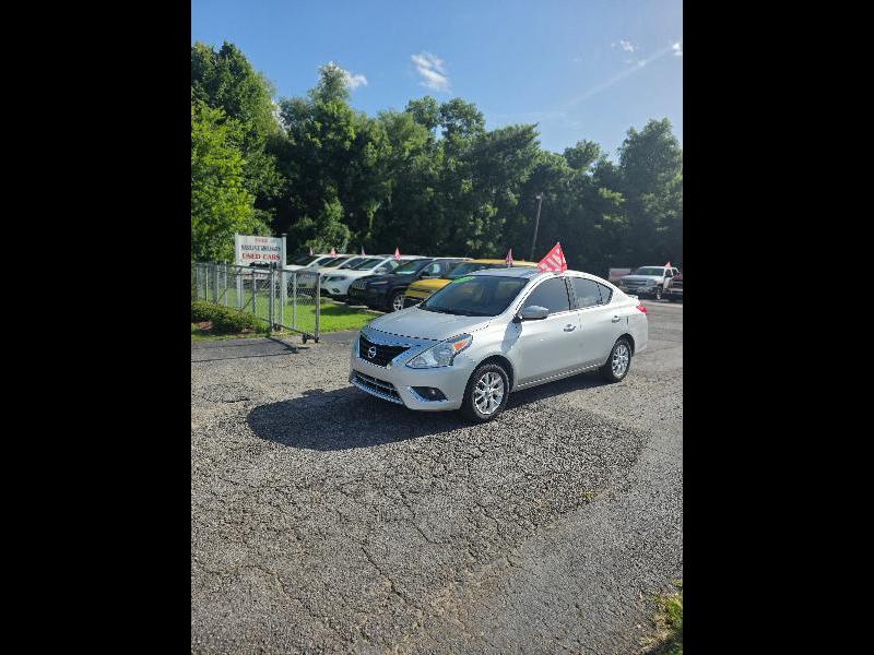 Nissan Versa 1.6 S 5M 2018