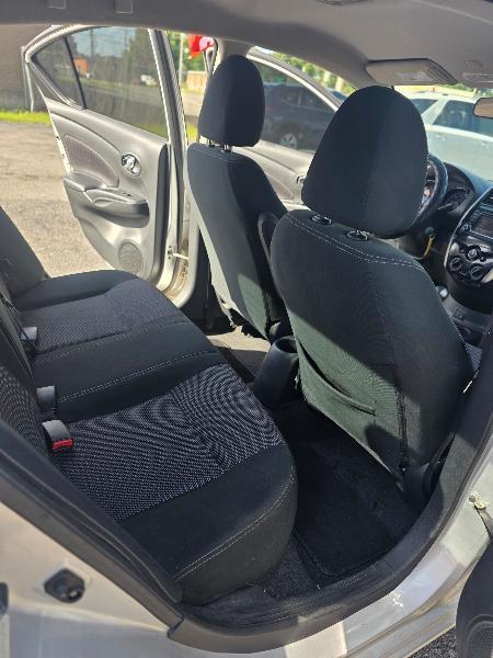 Nissan Versa 1.6 S 5M 2018