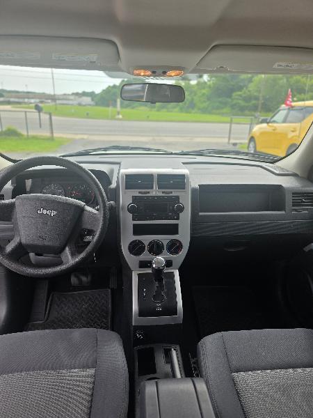Jeep Patriot Sport 2WD 2008
