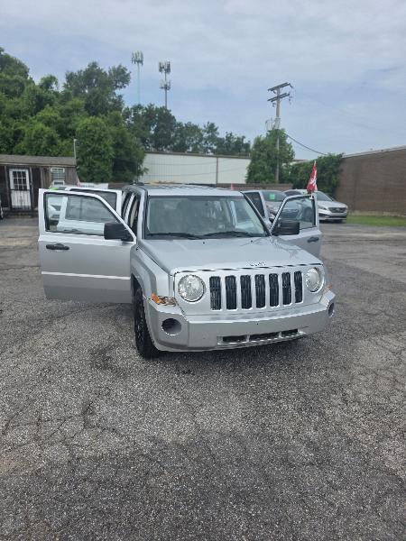 Jeep Patriot Sport 2WD 2008