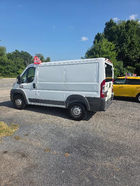 RAM Promaster 1500 Low Roof Tradesman 118-in. WB 2017