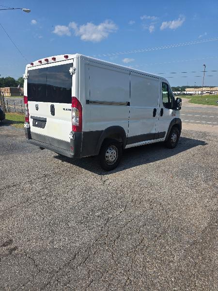 RAM Promaster 1500 Low Roof Tradesman 118-in. WB 2017