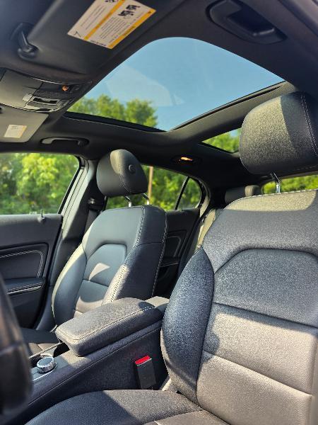 Mercedes-Benz GLA-Class GLA250 2016