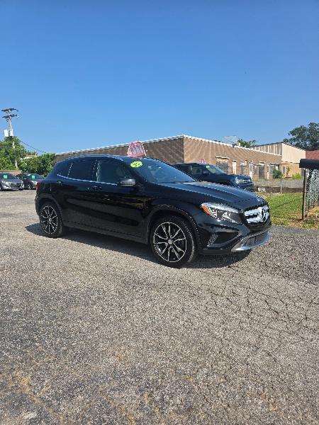 Mercedes-Benz GLA-Class GLA250 2016