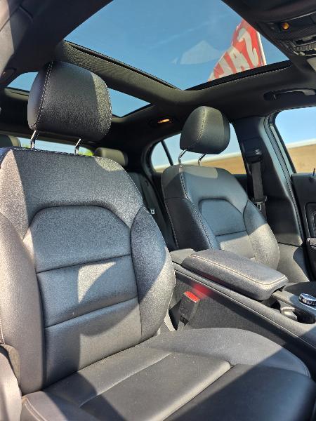 Mercedes-Benz GLA-Class GLA250 2016
