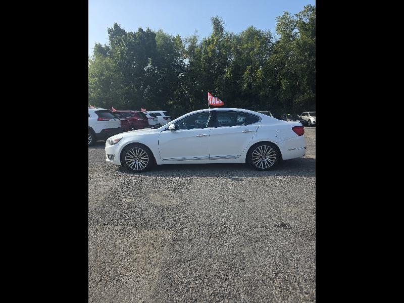 2014 Kia Cadenza Sedan