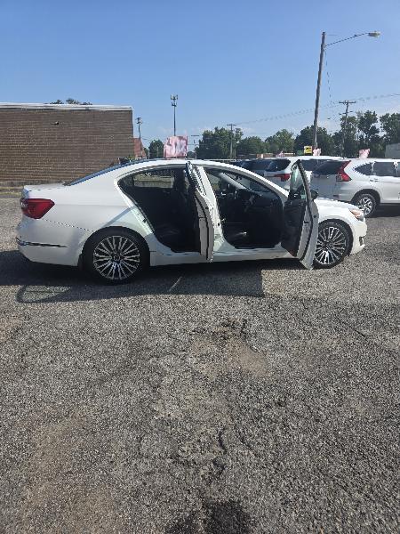 Kia Cadenza Sedan 2014