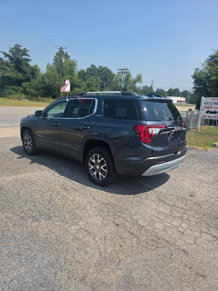 GMC Acadia SLE 2020