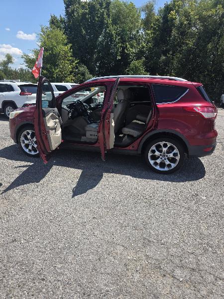 Ford Escape Titanium FWD 2016