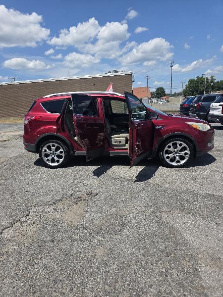 Ford Escape Titanium FWD 2016