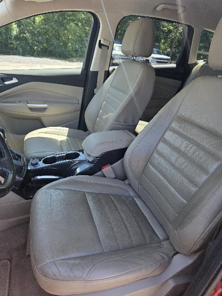Ford Escape Titanium FWD 2016