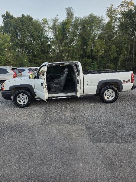 Chevrolet Silverado 1500 Work Truck Ext. Cab Short Bed 4WD 2005