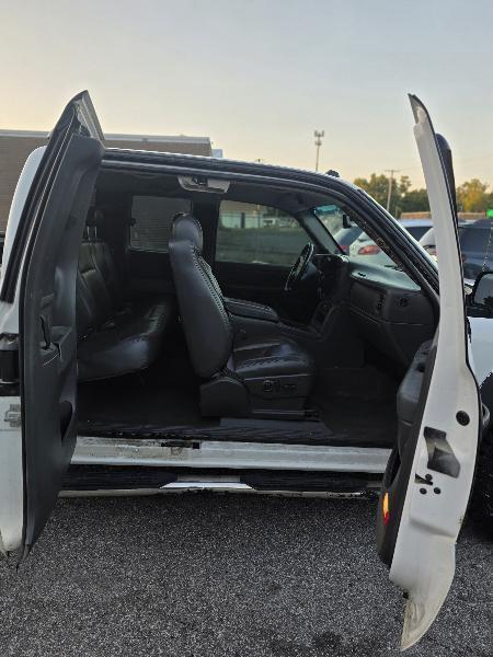 Chevrolet Silverado 1500 Work Truck Ext. Cab Short Bed 4WD 2005