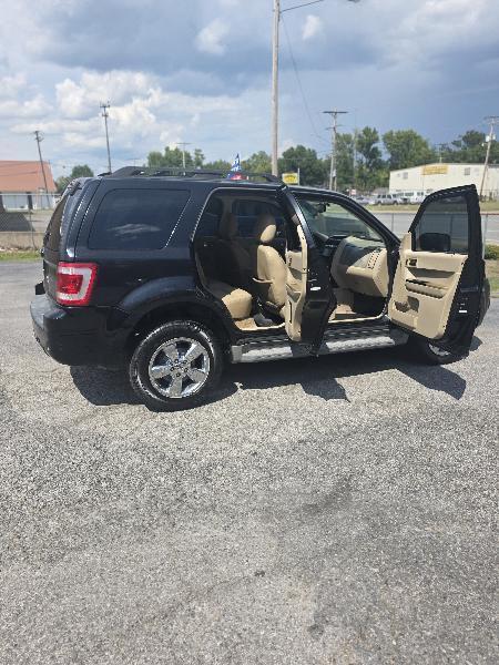 Ford Escape Limited 2WD 2008