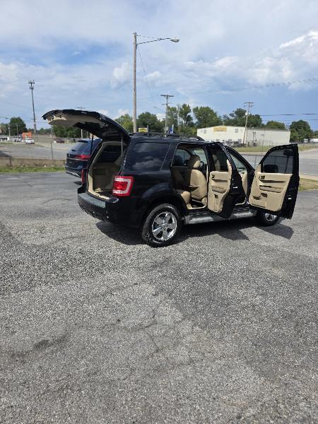 Ford Escape Limited 2WD 2008