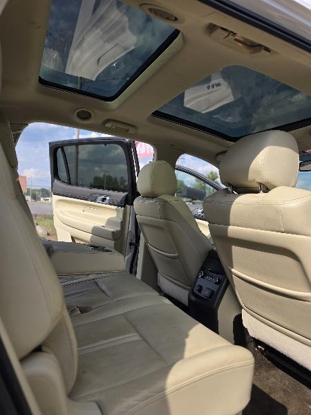 Lincoln MKT 3.5L with EcoBoost AWD 2016